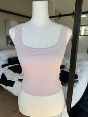 Athleta Light Pink Ribbed Sports Tank - XS